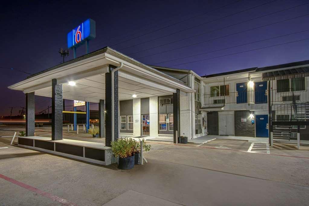Motel 6 Fort Worth - Northside Esterno foto